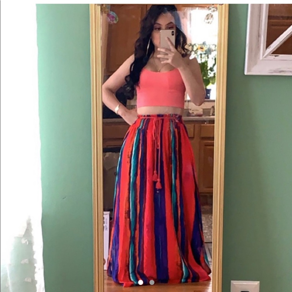 Skirt small
